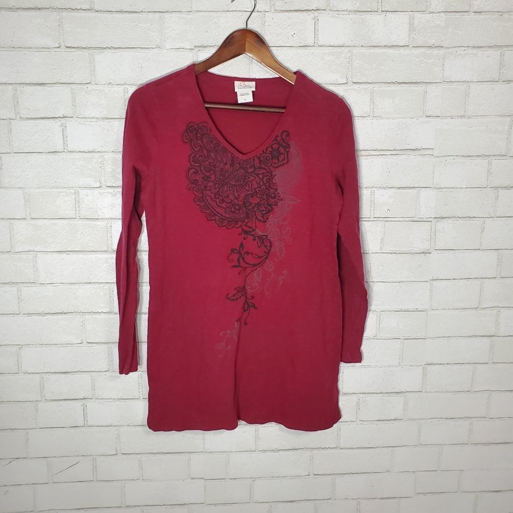 Oh Baby by Motherhood long sleeve tee